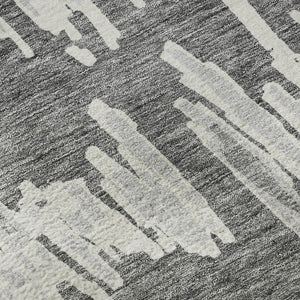 HomeRoots 8' Gray And Ivory Striped Round Rug – Washable, UV Protected, Durable for Indoor & Outdoor Use! 671963