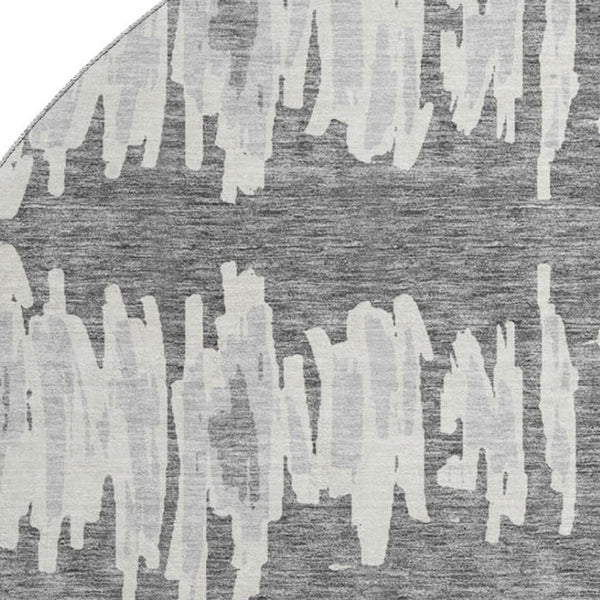 HomeRoots 8' Gray And Ivory Striped Round Rug – Washable, UV Protected, Durable for Indoor & Outdoor Use! 671963
