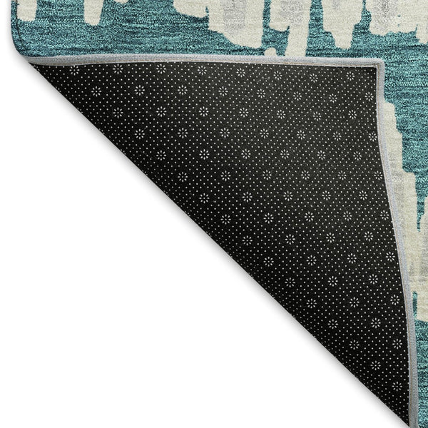HomeRoots 8' Teal and Beige Striped Round Rug – Durable, Washable, UV Protected for Coastal-Inspired Spaces 672011