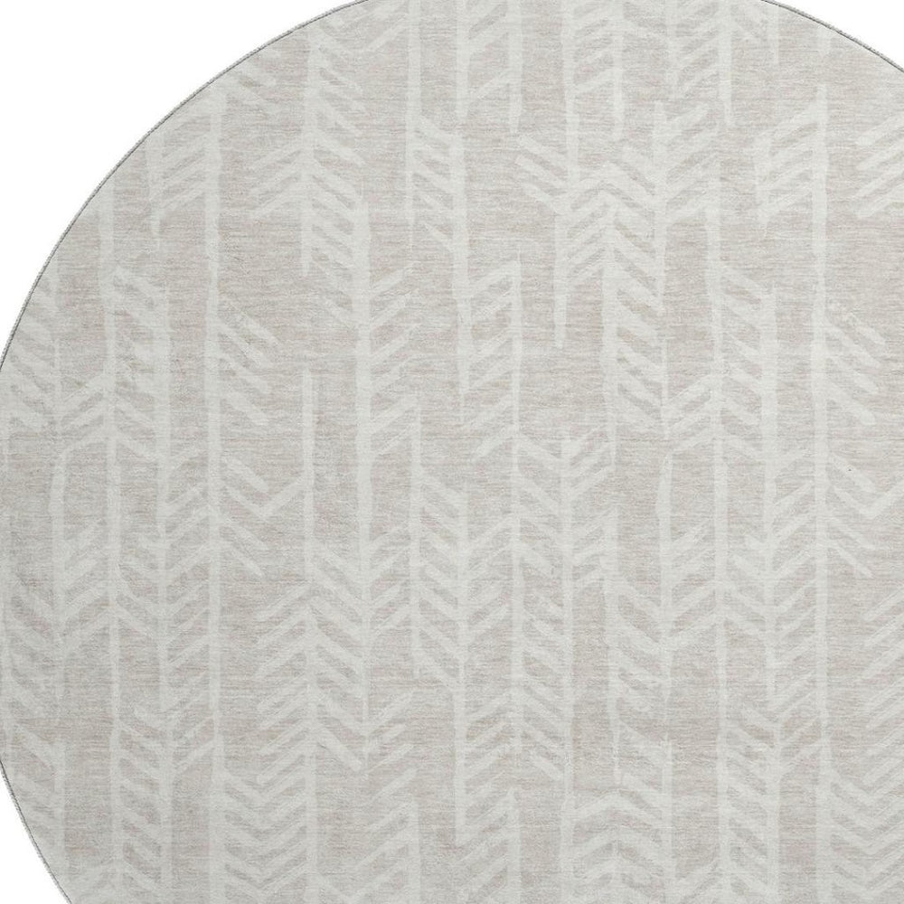 HomeRoots 8' Beige and Ivory Tribal Round Rug – Washable, UV-Protected, Stylish, and Durable for Any Space! 672017