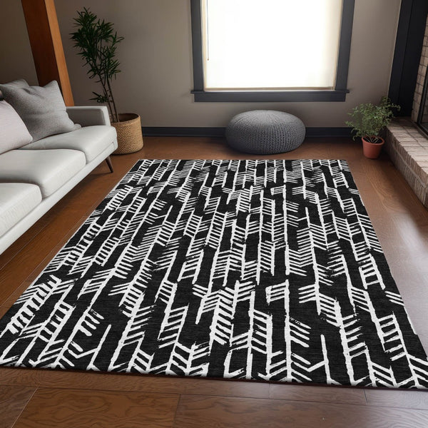 HomeRoots 8' X 10' Black And Ivory Tribal Area Rug – Durable, Washable & UV-Resistant for High-Traffic Spaces 672024