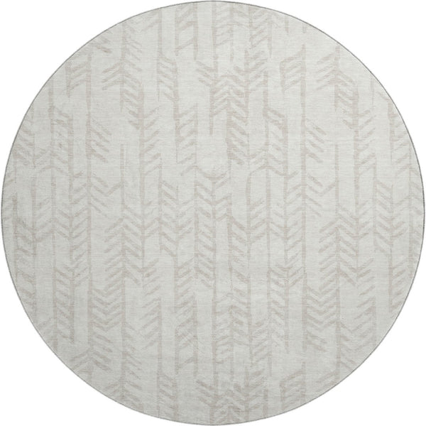 HomeRoots 8' Ivory and Beige Tribal Round Rug - Washable, Durable, UV Protected for High-Traffic Spaces 672059
