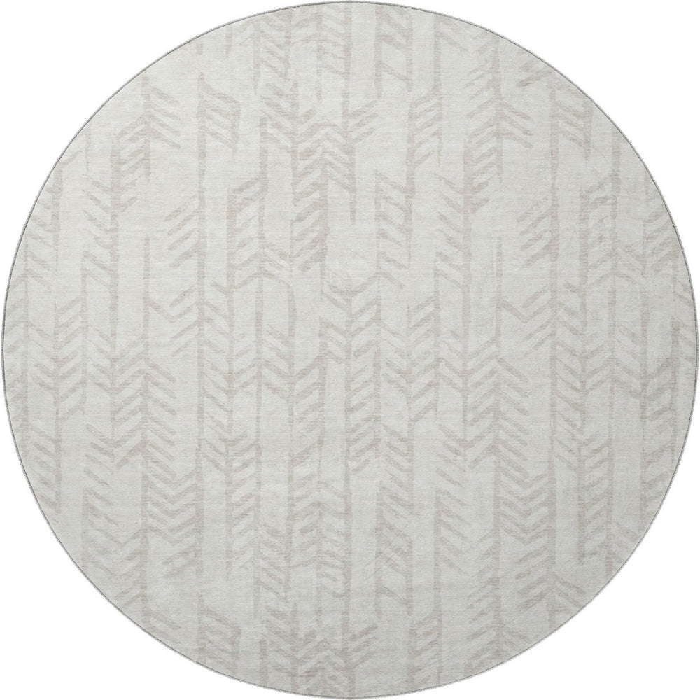 HomeRoots 8' Ivory and Beige Tribal Round Rug - Washable, Durable, UV Protected for High-Traffic Spaces 672059