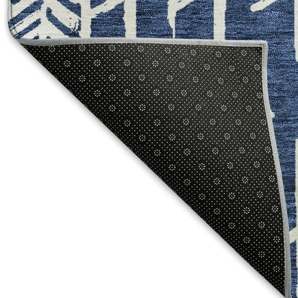 HomeRoots 8' Navy Blue Round Tribal Rug - Washable, UV Protected, Durable Design Perfect for Any Space 672071