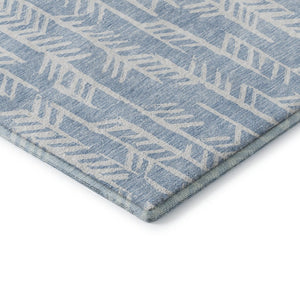 HomeRoots 8' Stylish Sky Blue and Ivory Tribal Round Rug - UV Protected, Stain Resistant, Perfect for Families! 672077