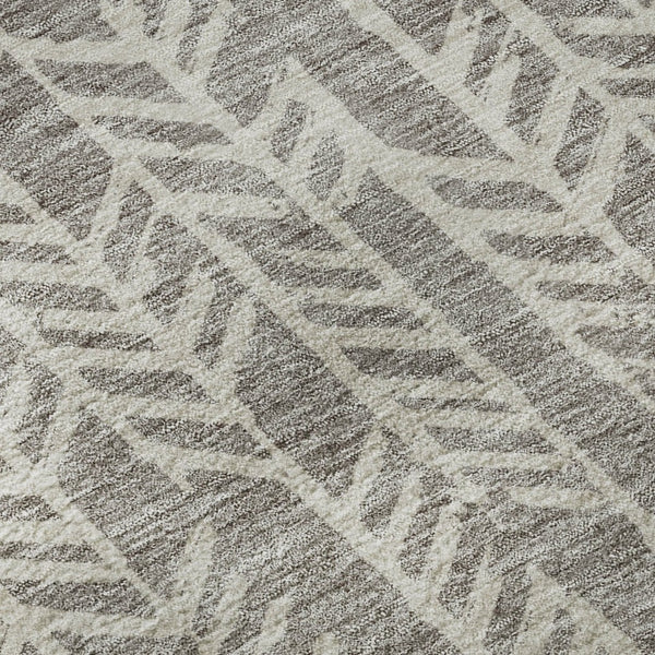 HomeRoots 8' Taupe and Beige Tribal Round Rug - Washable, UV Protected, Durable Style for Any Room Decor 672083