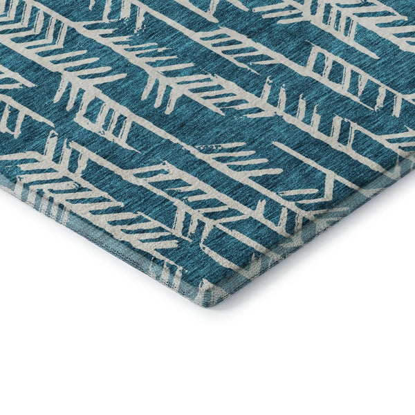 HomeRoots 8' Teal and Ivory Tribal Round Rug – Stylish, Durable, Stain-Resistant with UV Protection for Homes 672089
