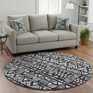 HomeRoots 8' Black And Ivory Southwestern Round Rug - Washable, UV Protected, Durable for Homes with Kids & Pets 672095