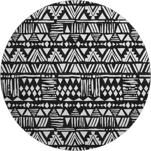 HomeRoots 8' Black And Ivory Southwestern Round Rug - Washable, UV Protected, Durable for Homes with Kids & Pets 672095