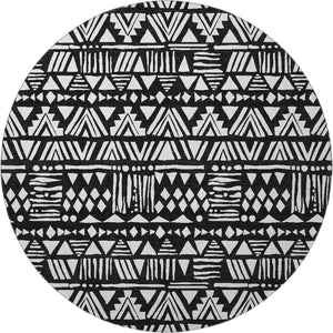 HomeRoots 8' Black And Ivory Southwestern Round Rug - Washable, UV Protected, Durable for Homes with Kids & Pets 672095