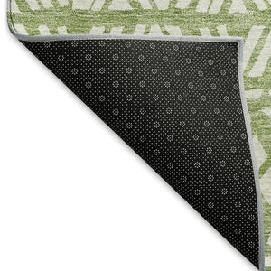 HomeRoots 5' X 8' Green And Ivory Southwestern Area Rug - Washable, UV-Protected, Durable for Busy Homes 672112