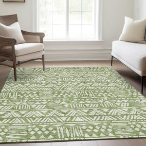 HomeRoots 8' X 10' Southwestern Washable Area Rug in Green & Ivory - Durable, UV Protected, Kid & Pet Friendly! 672114