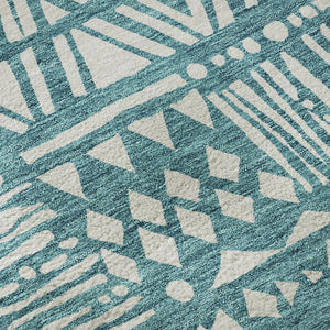 HomeRoots 8' Teal and Ivory Southwestern Round Rug - Washable, UV-Protected, Stylish & Non-Slip Design 672137