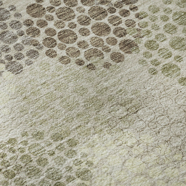 HomeRoots 8' Beige Tan & Ivory Polka Dot Washable Round Rug – UV Protected, Durable & Perfect for Any Space! 672155