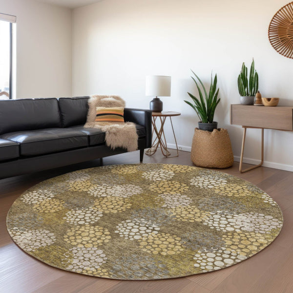 HomeRoots 8' Washable Round Rug in Brown Taupe & Beige Polka Dots - Durable, UV-Protected & Stain Resistant! 672167