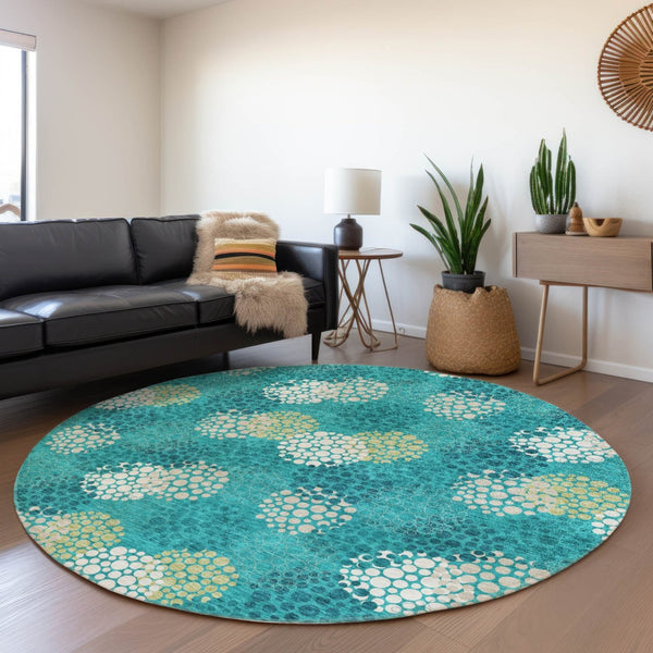 HomeRoots 8' Emerald Ivory Aqua Polka Dot Washable Round Rug - Durable, UV-Protected & Easy-Care Design! 672179