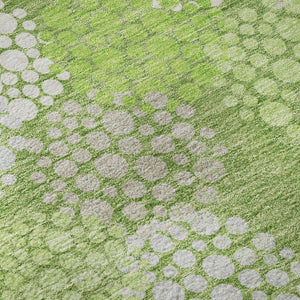 HomeRoots 8' Green and Ivory Polka Dot Washable Round Rug - Stylish, Durable, and UV-Protected for All Spaces! 672197