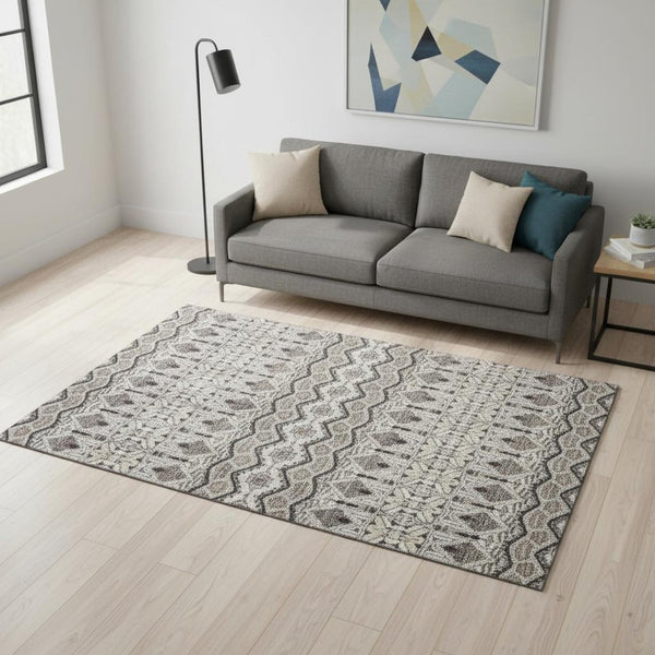 HomeRoots 5' Washable Moroccan Area Rug in Gray, Ivory & Beige - UV Protection, Stain-Resistant & Durable 672274