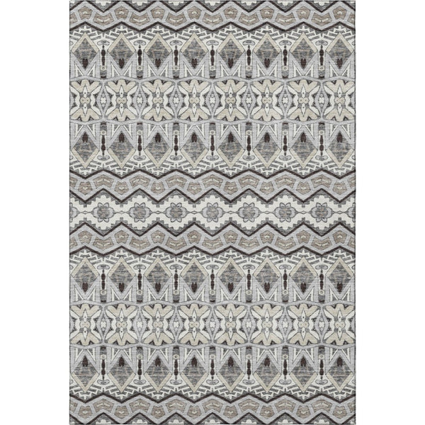 HomeRoots 5' Washable Moroccan Area Rug in Gray, Ivory & Beige - UV Protection, Stain-Resistant & Durable 672274