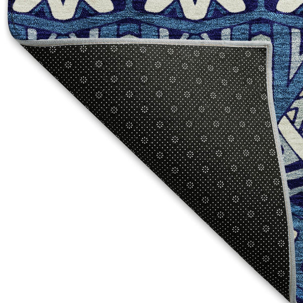 HomeRoots 5' X 8' Moroccan-Inspired Navy Blue Area Rug with Stain Resistance & UV Protection for Homes 672280