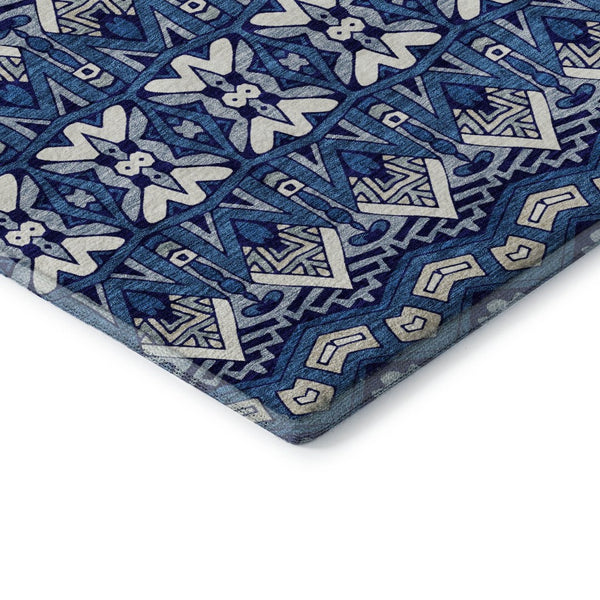 HomeRoots 5' X 8' Moroccan-Inspired Navy Blue Area Rug with Stain Resistance & UV Protection for Homes 672280