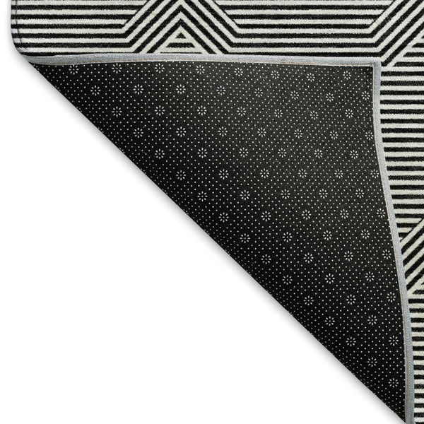HomeRoots 8' X 10' Modern Black and Ivory Geometric Area Rug - Washable, UV Protected, Perfect for Families! 672312
