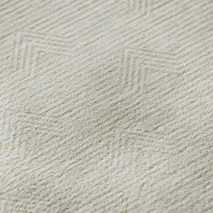 HomeRoots 8' Ivory and Beige Abstract Geometric Washable Round Rug - Stain Resistant, UV Protected, Soft Comfort 672341