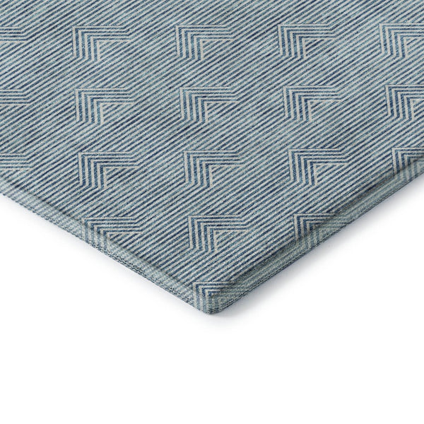 HomeRoots 8' Teal and Ivory Abstract Geometric Round Rug - UV Protected, Washable, Stylish for High-Traffic Areas 672377