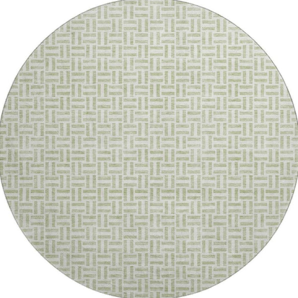 HomeRoots 8' Artichoke Green Geometric Round Rug - Washable, UV-Protected, Durable for High-Traffic Areas 672383