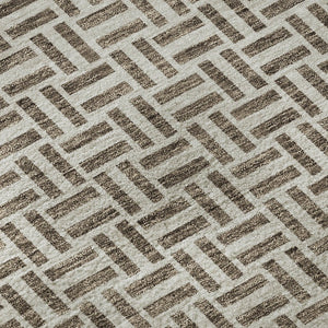 HomeRoots 8' Brown and Ivory Geometric Round Rug with UV Protection - Stylish, Washable, Durable, Easy-Care Design! 672395