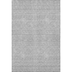 HomeRoots 5' X 8' Gray And Ivory Geometric Area Rug - Durable, Washable, UV-Resistant for Modern Homes 672412