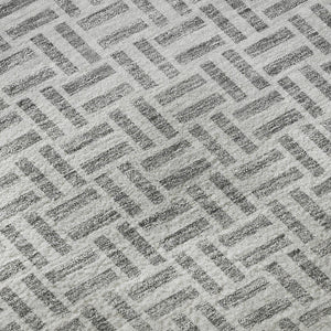 HomeRoots 8' Gray and Ivory Geometric Round Rug - Washable, UV-Protected, Stain-Resistant for Busy Homes 672413
