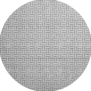 HomeRoots 8' Gray and Ivory Geometric Round Rug - Washable, UV-Protected, Stain-Resistant for Busy Homes 672413