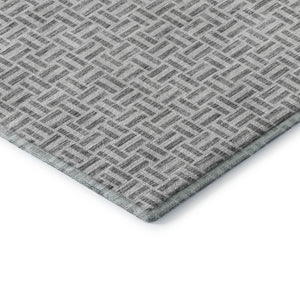 HomeRoots 10' X 14' Gray And Ivory Geometric Area Rug - Washable, UV-Protected, Perfect for High-Traffic Spaces! 672416