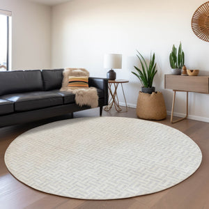 HomeRoots 8' Silver and Ivory Geometric Round Rug – Washable, UV Protected, Durable Design for High-Traffic Areas 672449