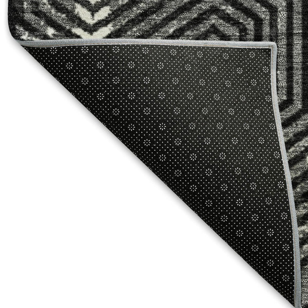 HomeRoots 5' X 8' Black And Ivory Geometric Area Rug – Durable, Washable, UV Protection for Modern Homes 672466
