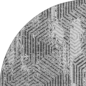 HomeRoots 8' Gray and Silver Geometric Washable Round Rug - UV-Resistant, Stain-Proof, Modern Style for All Spaces 672491