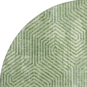 HomeRoots 8' Green And Ivory Geometric Round Rug – Washable, UV Protected, and Perfect for Modern Homes! 672497