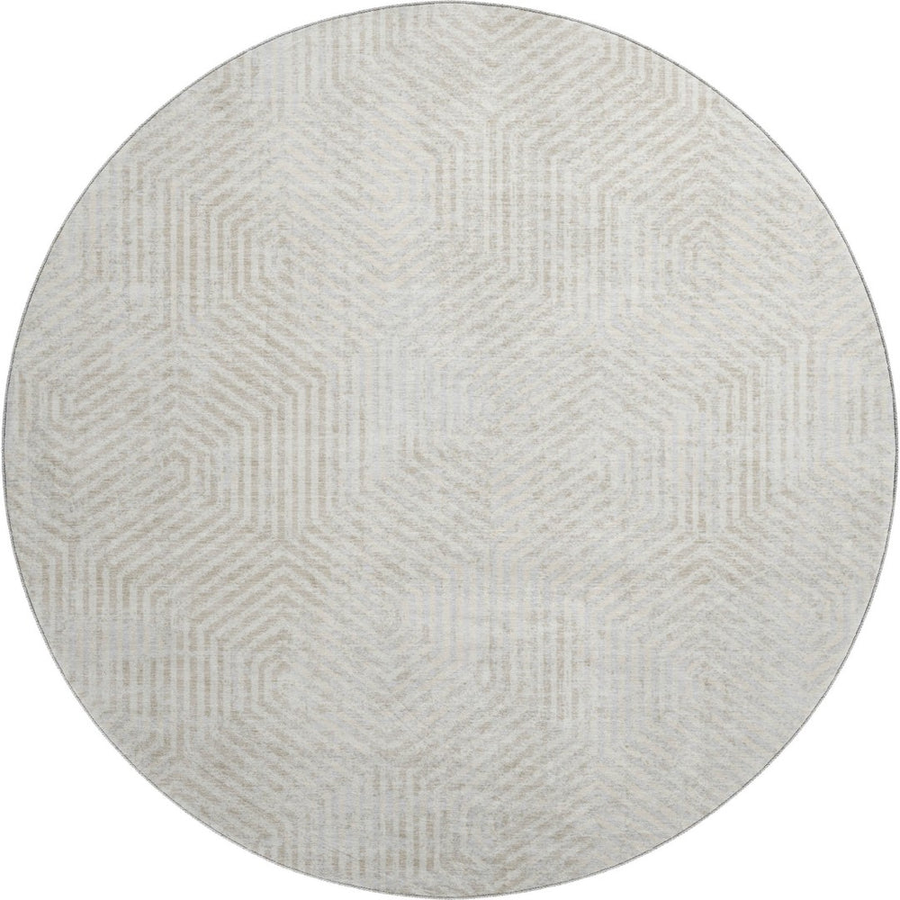 HomeRoots 8' Ivory and Beige Geometric Round Rug - Durable, Washable, UV-Protected for Stylish Homes! 672503