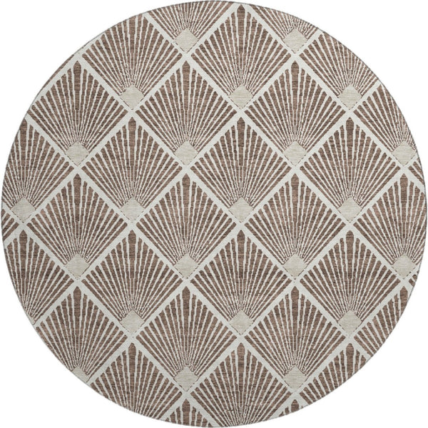 HomeRoots 8' Brown And Beige Abstract Geometric Round Rug – Washable, Durable, UV-Protected for All Spaces 672668