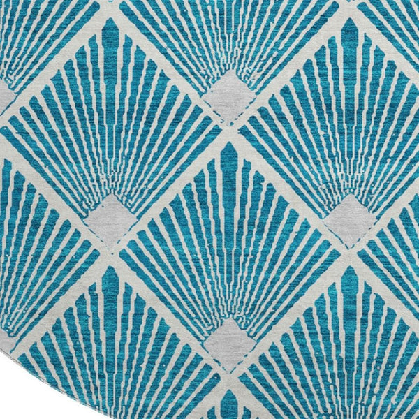 HomeRoots 8' Teal And Ivory Geometric Round Rug – Stylish, Stain-Resistant, Low-Pile with UV Protection for All Spaces 672722