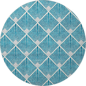HomeRoots 8' Teal And Ivory Geometric Round Rug – Stylish, Stain-Resistant, Low-Pile with UV Protection for All Spaces 672722