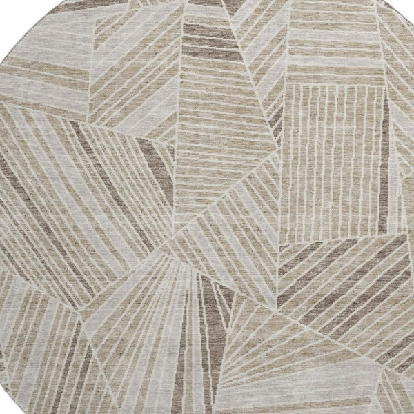 HomeRoots 8' Beige and Taupe Geometric Round Rug - Washable, UV Protected, Ideal for Modern Homes with Kids! 672728
