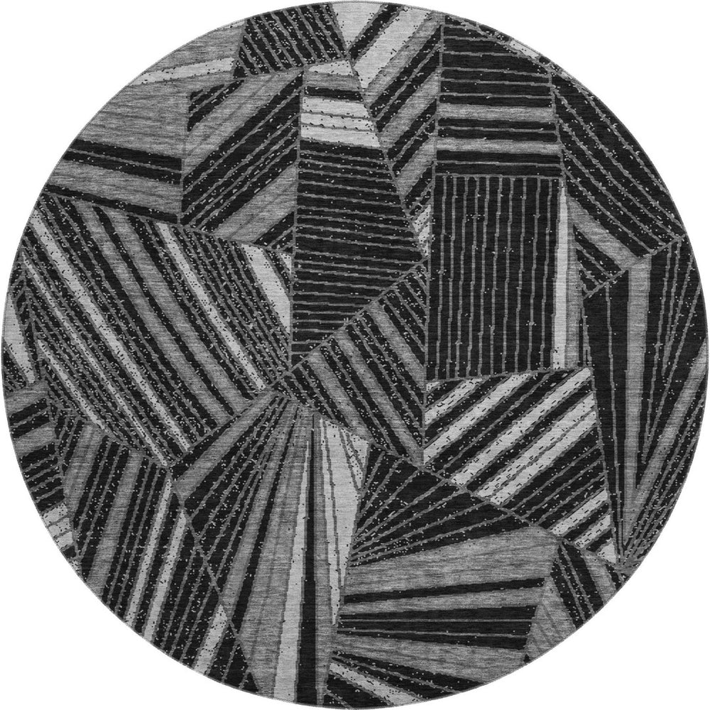 HomeRoots 8' Stylish Black and Gray Geometric Washable Round Rug with UV Protection for Modern Spaces 672734
