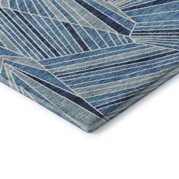 HomeRoots 5' Blue and Silver Geometric Area Rug - Washable, UV Protected, Soft, Durable for High-Traffic Spaces 672739