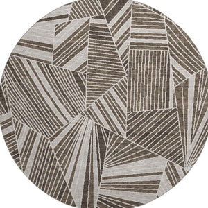 HomeRoots 8' Brown and Beige Geometric Washable Round Rug – UV Protected, Stain-Resistant, Easy Care! 672746