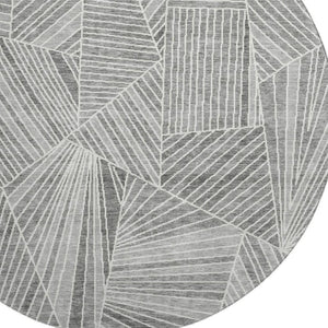 HomeRoots 8' Gray and Silver Geometric Washable Round Rug - UV Protected, Stain-Resistant, Modern Design 672764