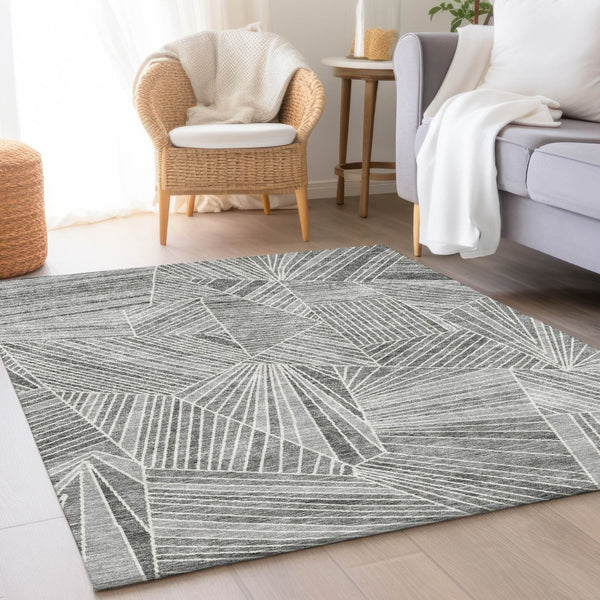 HomeRoots 8' X 10' Modern Gray and Silver Geometric Area Rug - Washable, UV Protected, Stain-Resistant Design 672765
