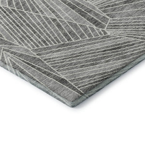 HomeRoots 8' X 10' Modern Gray and Silver Geometric Area Rug - Washable, UV Protected, Stain-Resistant Design 672765
