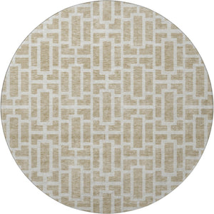 HomeRoots 8' Beige and Ivory Geometric Round Rug - Washable, UV-Protected, Ideal for High Traffic Areas 672806
